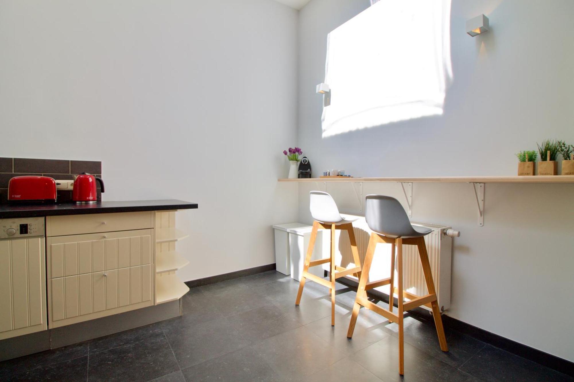 Heart Of Grand Place - Stunning 3br Triplex Apartment *